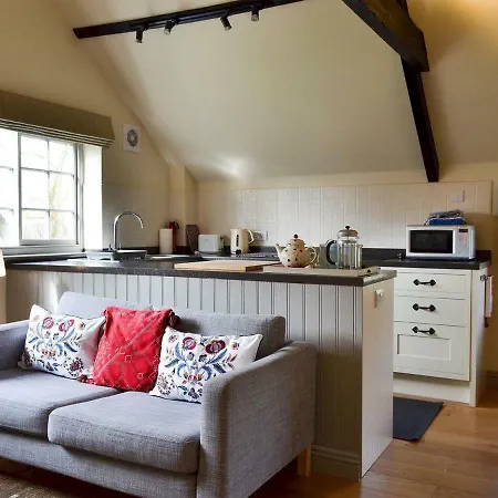 Moxby Priory Holiday home Stillington